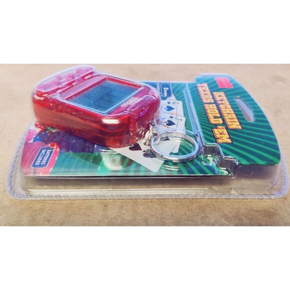 Texas Hold'em Electronic Handheld Game, M Concepts Keychain, 2004 - Vintage - Picture 3 of 9